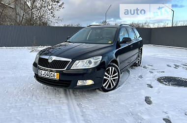 Унiверсал Skoda Octavia 2012 в Рівному