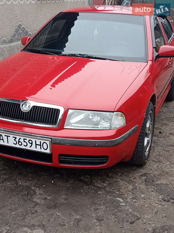 Ліфтбек Skoda Octavia 2008 в Саврані