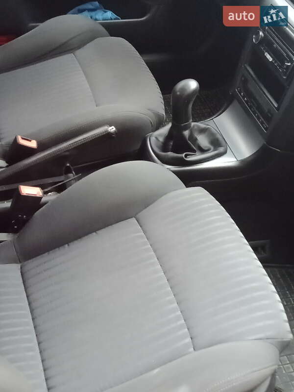 Лифтбек Skoda Octavia 2008 в Саврани