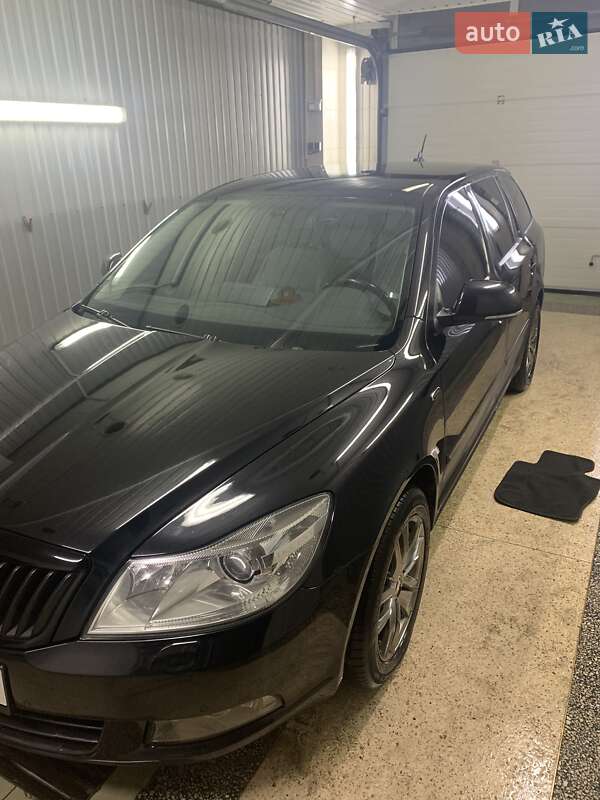 Универсал Skoda Octavia 2011 в Виннице
