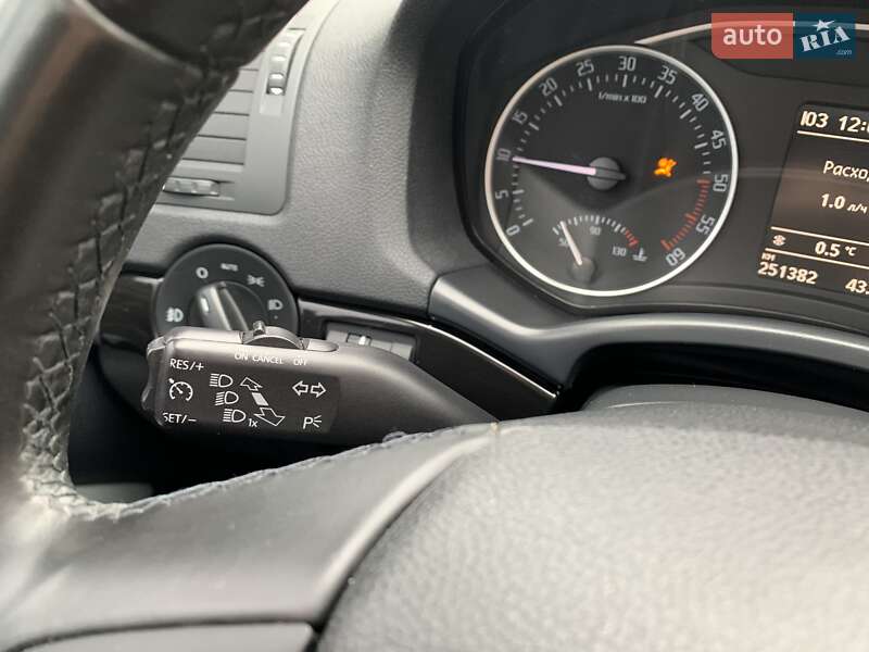 Универсал Skoda Octavia 2011 в Виннице