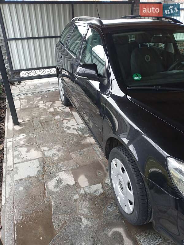 Универсал Skoda Octavia 2010 в Житомире фото 2 Универсал Skoda Octavia 2010 в Житомире