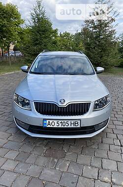 Универсал Skoda Octavia 2015 в Мукачево