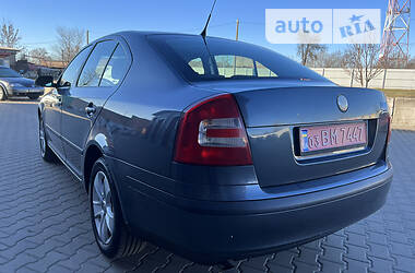 Ліфтбек Skoda Octavia 2007 в Лубнах