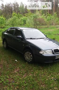 Лифтбек Skoda Octavia 2005 в 