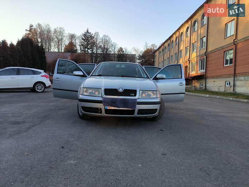 Ліфтбек Skoda Octavia 2007 в Умані