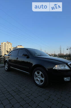 Лифтбек Skoda Octavia 2007 в Ивано-Франковске