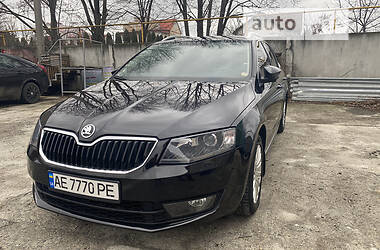 Универсал Skoda Octavia 2016 в Днепре