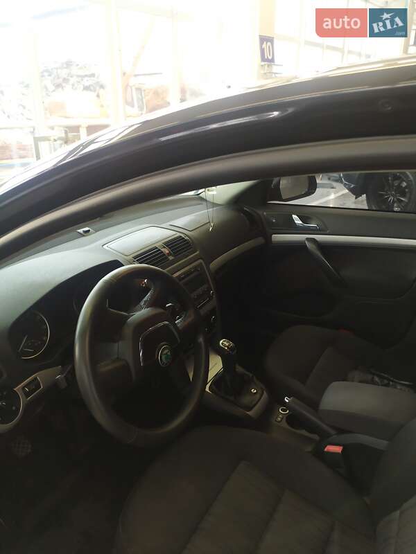 Ліфтбек Skoda Octavia 2011 в Миколаєві