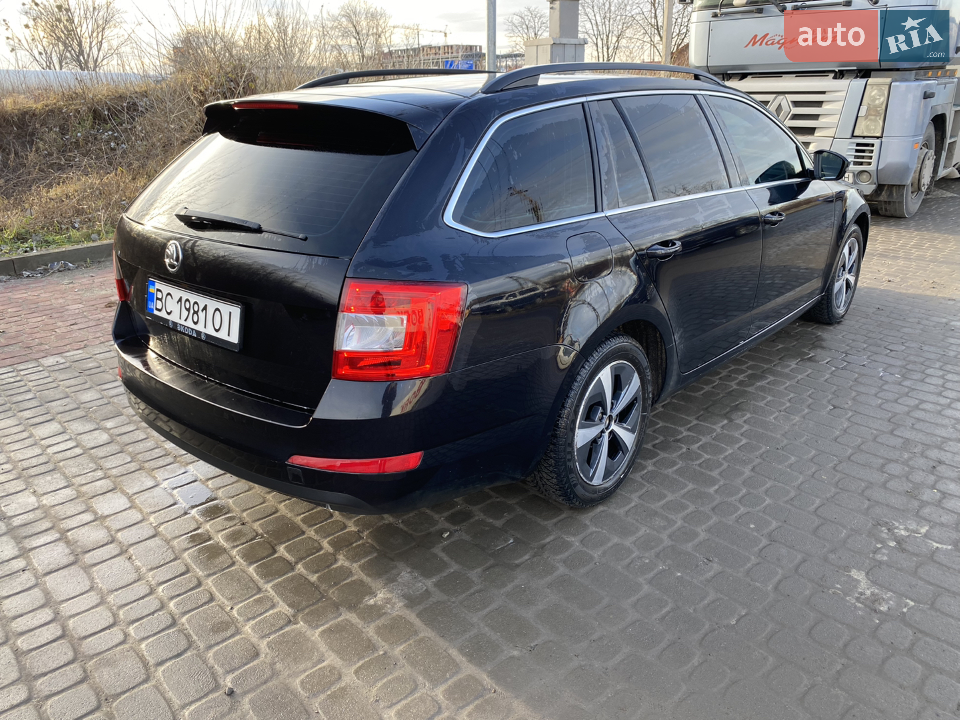 2015 Skoda Octavia - мініатюра 2