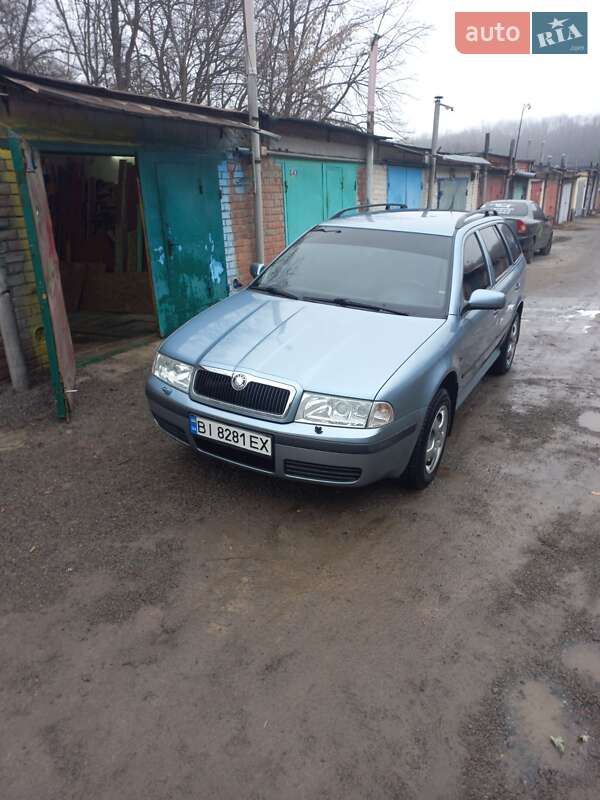 Універсал Skoda Octavia 2003 в Полтаві