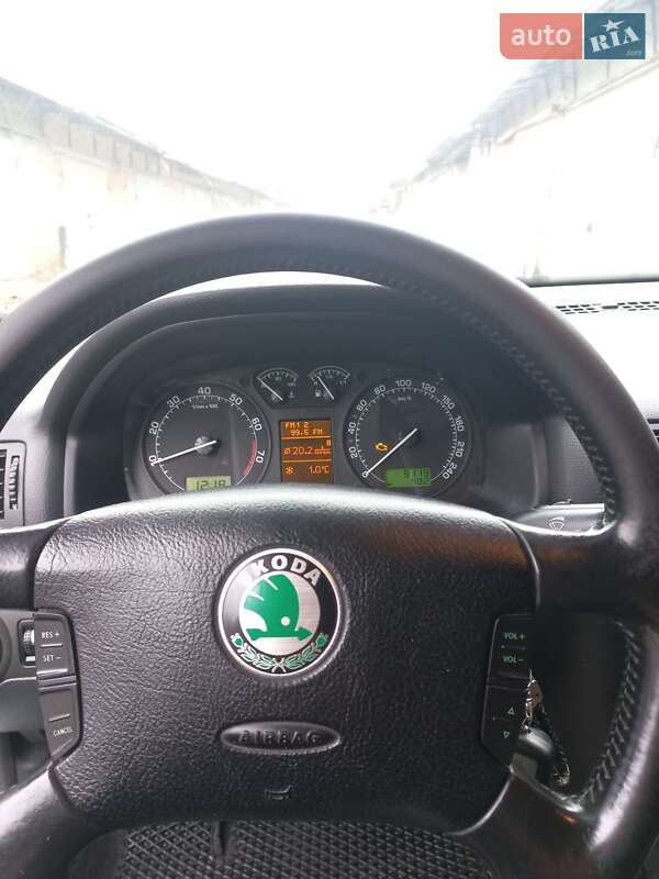 Универсал Skoda Octavia 2003 в Полтаве