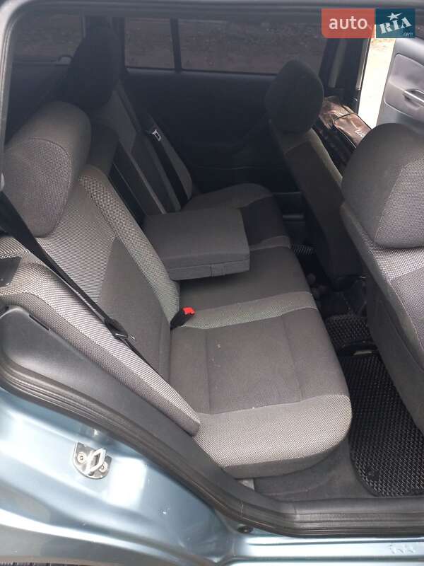 Универсал Skoda Octavia 2003 в Полтаве