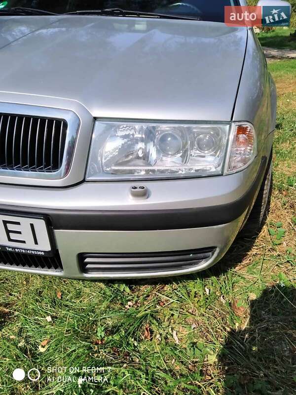 Универсал Skoda Octavia 2002 в Изяславе