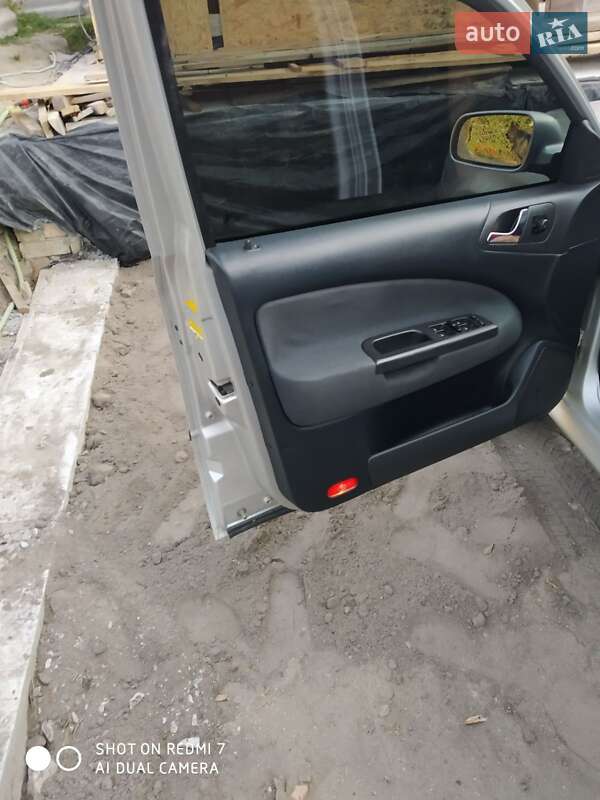 Универсал Skoda Octavia 2002 в Изяславе