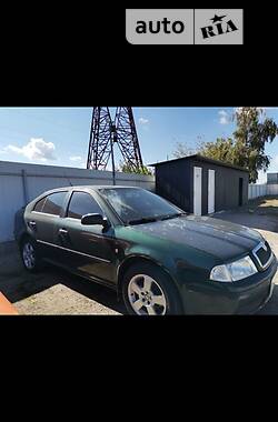 Лифтбек Skoda Octavia 2003 в Кропивницком