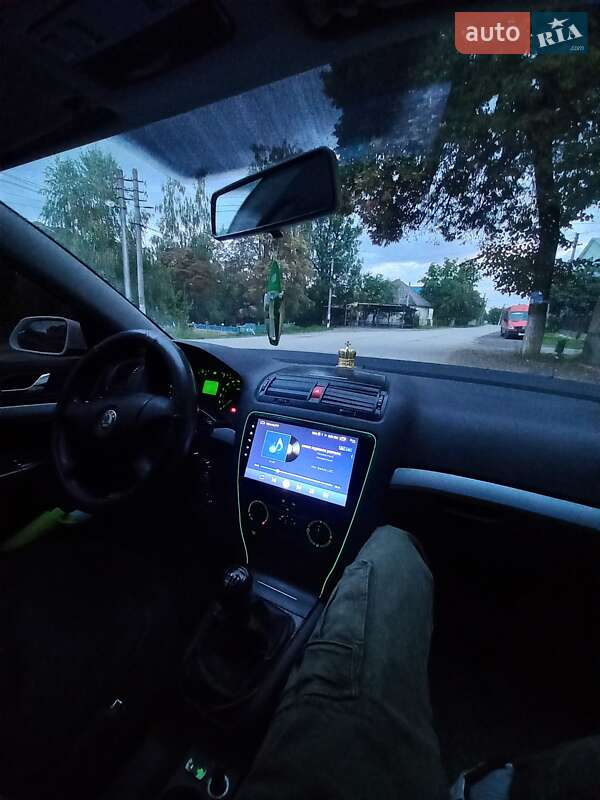 Ліфтбек Skoda Octavia 2006 в Сваляві