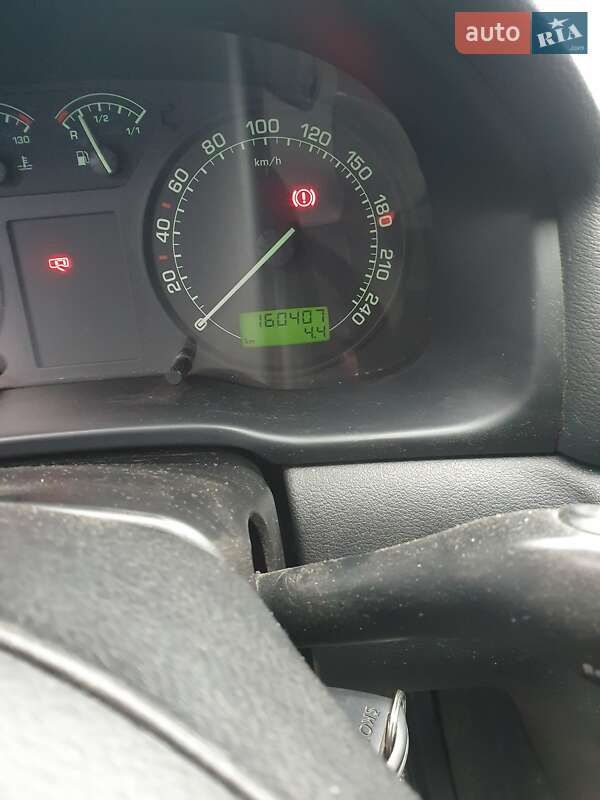 Ліфтбек Skoda Octavia 2006 в Дніпрі