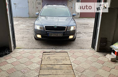 Универсал Skoda Octavia 2006 в Запорожье