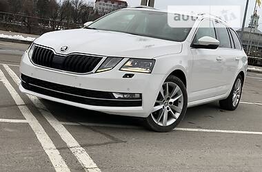 Універсал Skoda Octavia 2018 в Сумах