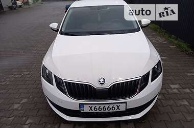 Лифтбек Skoda Octavia 2017 в 