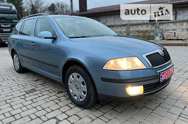 Универсал Skoda Octavia 2008 в Луцке