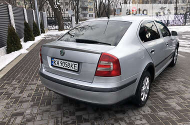 Лифтбек Skoda Octavia 2008 в Черкассах