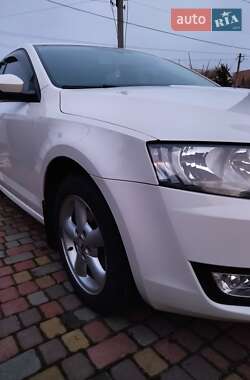 Лифтбек Skoda Octavia 2014 в Днепре