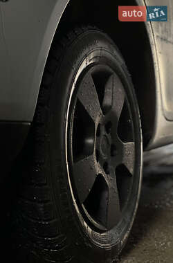 Лифтбек Skoda Octavia 2008 в 