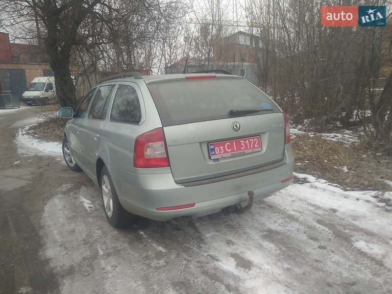 Универсал Skoda Octavia 2008 в Лубнах