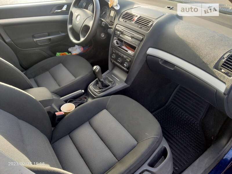 Универсал Skoda Octavia 2008 в Киеве фото 7 Универсал Skoda Octavia 2008 в Киеве