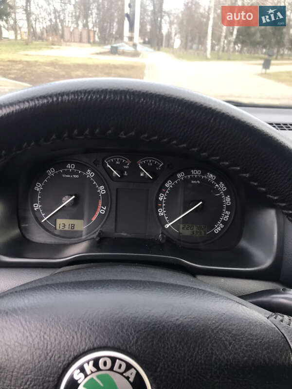 Ліфтбек Skoda Octavia 2002 в Гадячі