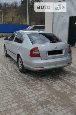 Лифтбек Skoda Octavia 2008 в Березному