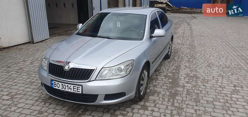 Ліфтбек Skoda Octavia 2008 в Березному