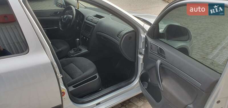 Ліфтбек Skoda Octavia 2008 в Березному