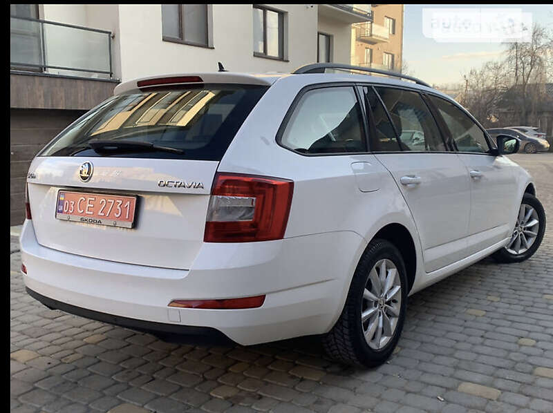 Универсал Skoda Octavia 2013 в Кропивницком