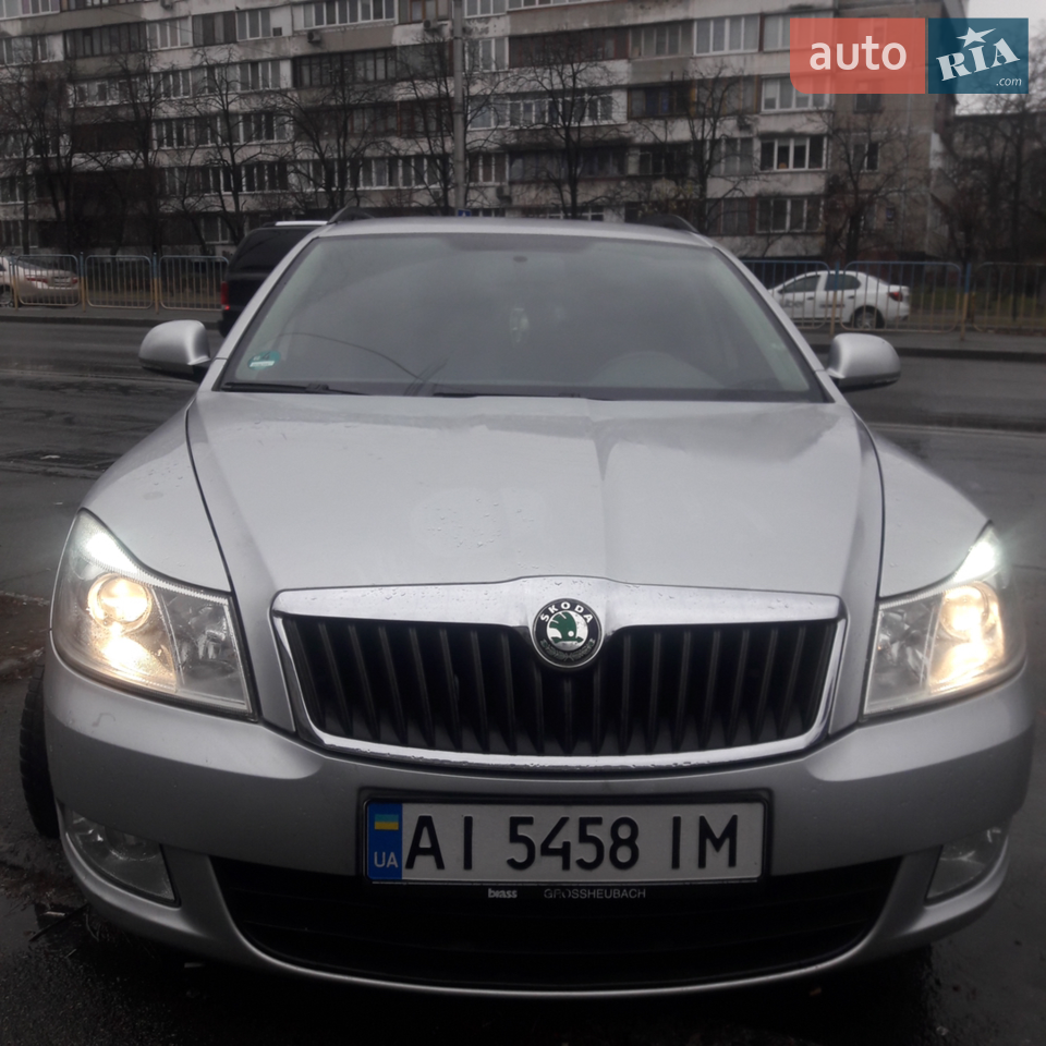 2010 Skoda Octavia - мініатюра 22
