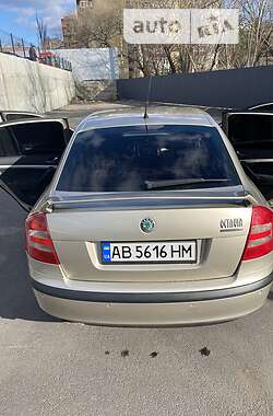 Лифтбек Skoda Octavia 2005 в 