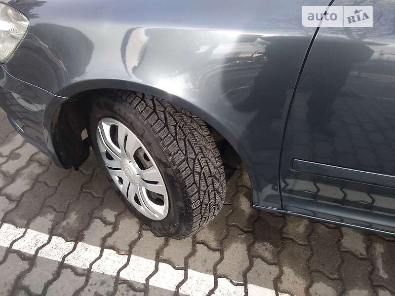 Універсал Skoda Octavia 2010 в Луцьку