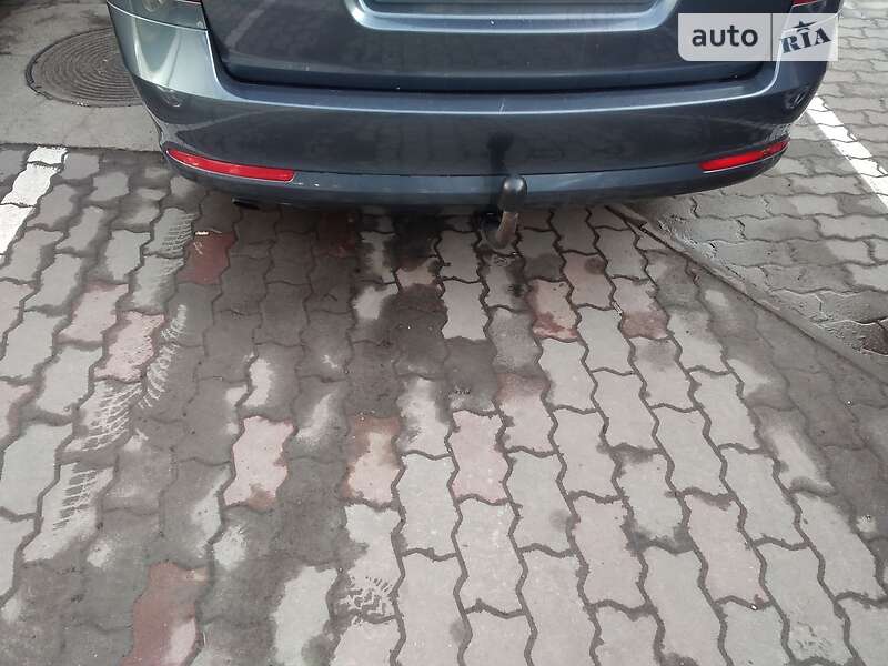 Універсал Skoda Octavia 2010 в Луцьку