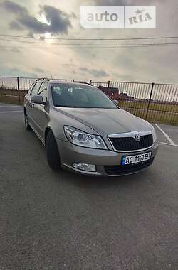 Универсал Skoda Octavia 2010 в Луцке