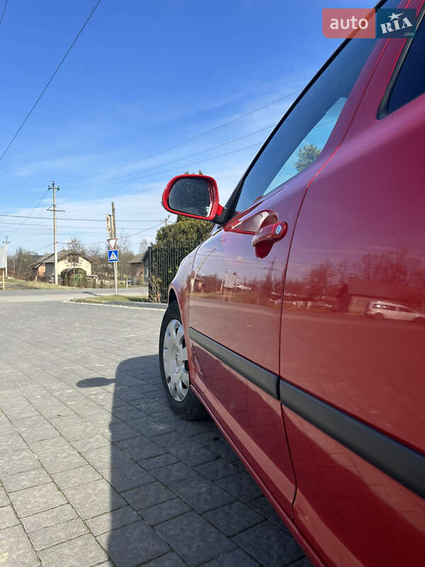 Універсал Skoda Octavia 2013 в Долині