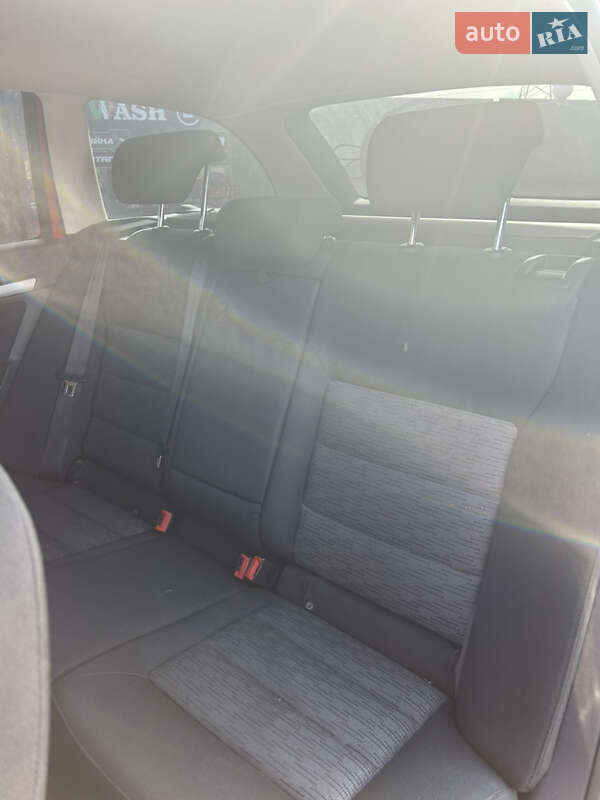 Універсал Skoda Octavia 2013 в Долині