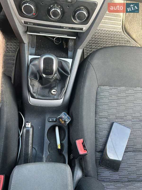 Універсал Skoda Octavia 2013 в Долині