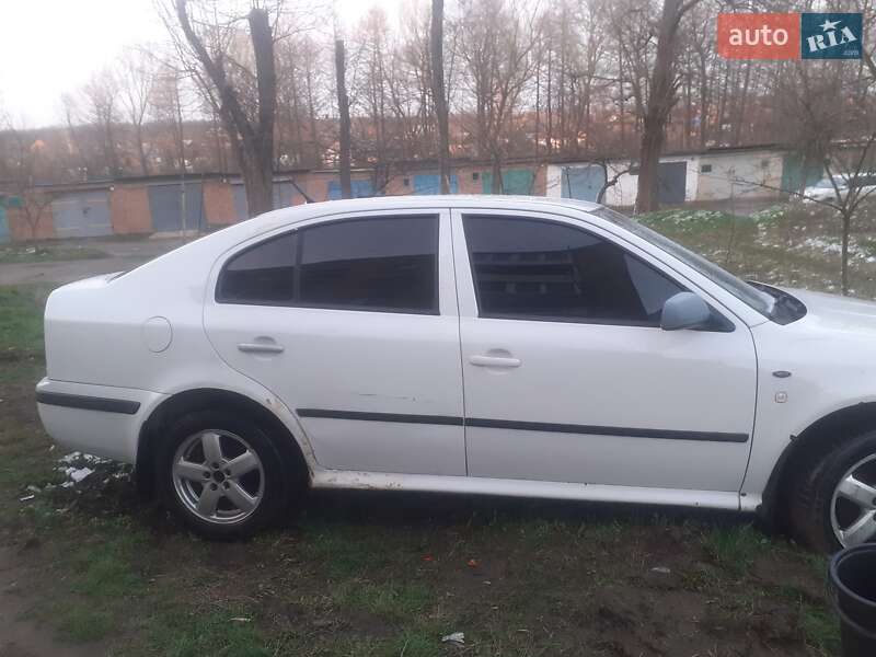 Ліфтбек Skoda Octavia 2002 в Вінниці