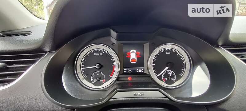 Універсал Skoda Octavia 2017 в Новояворівську