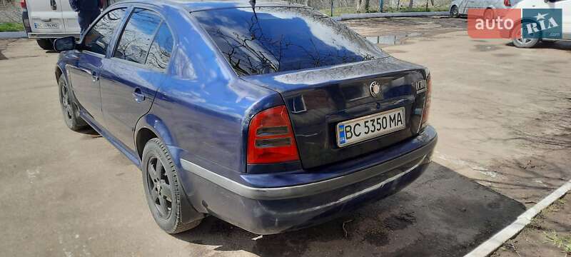 Ліфтбек Skoda Octavia 2001 в Львові