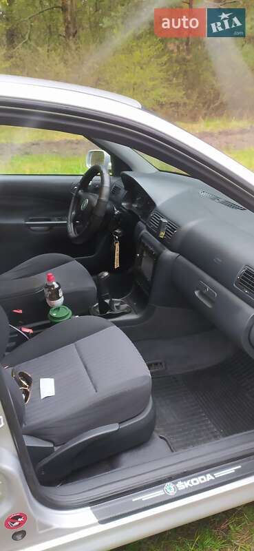 Ліфтбек Skoda Octavia 2000 в Полтаві