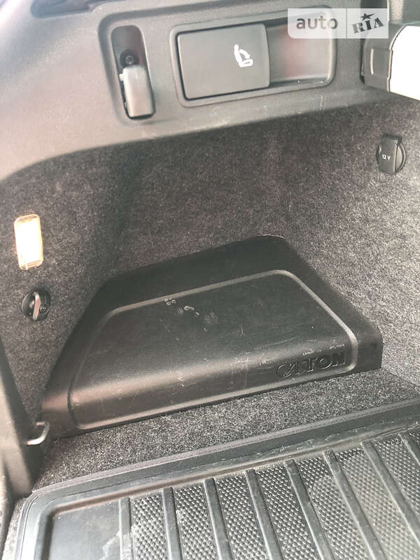 Универсал Skoda Octavia 2015 в Киеве фото 24 Универсал Skoda Octavia 2015 в Киеве