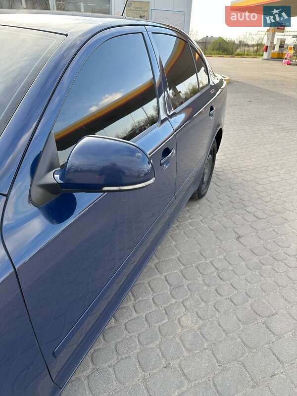 Лифтбек Skoda Octavia 2011 в Ужгороде